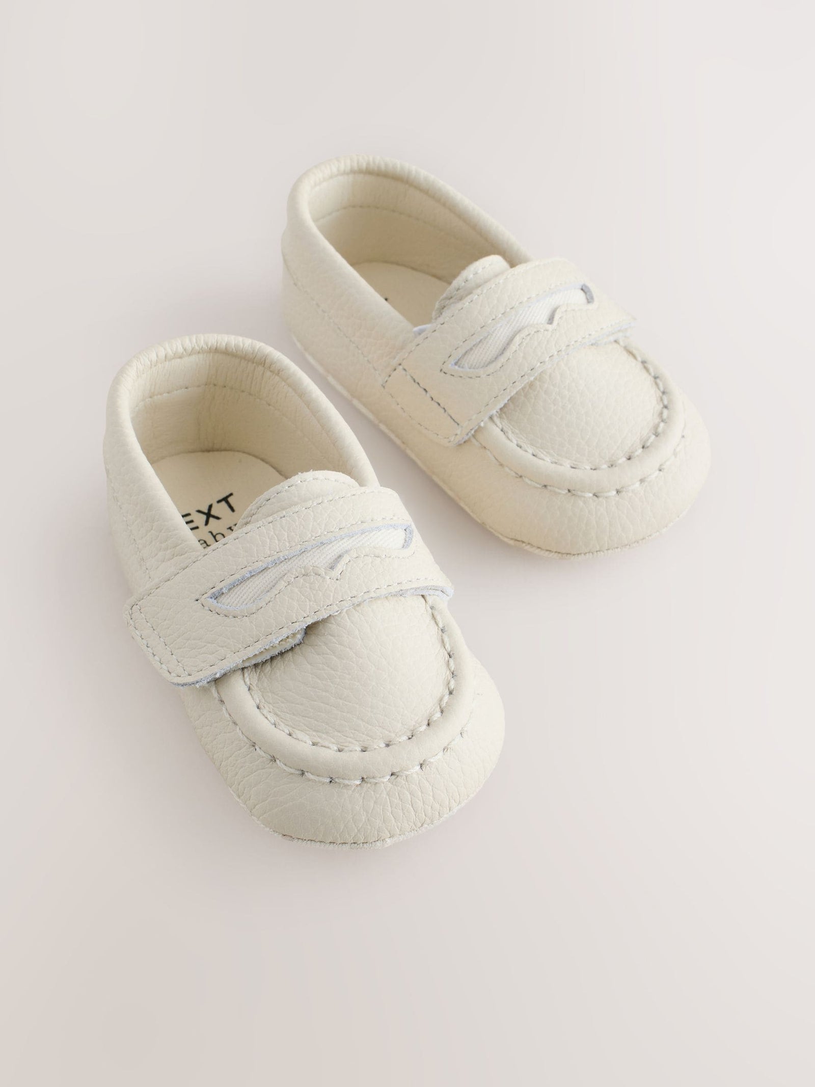 White Touch Fastening Baby Loafers (0-2mths)
