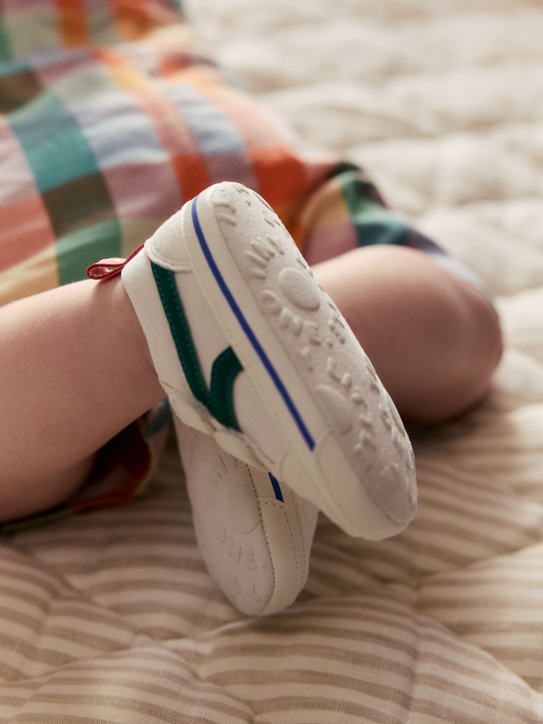 White/Green Touch Fastening Baby Trainers (0-2mths)