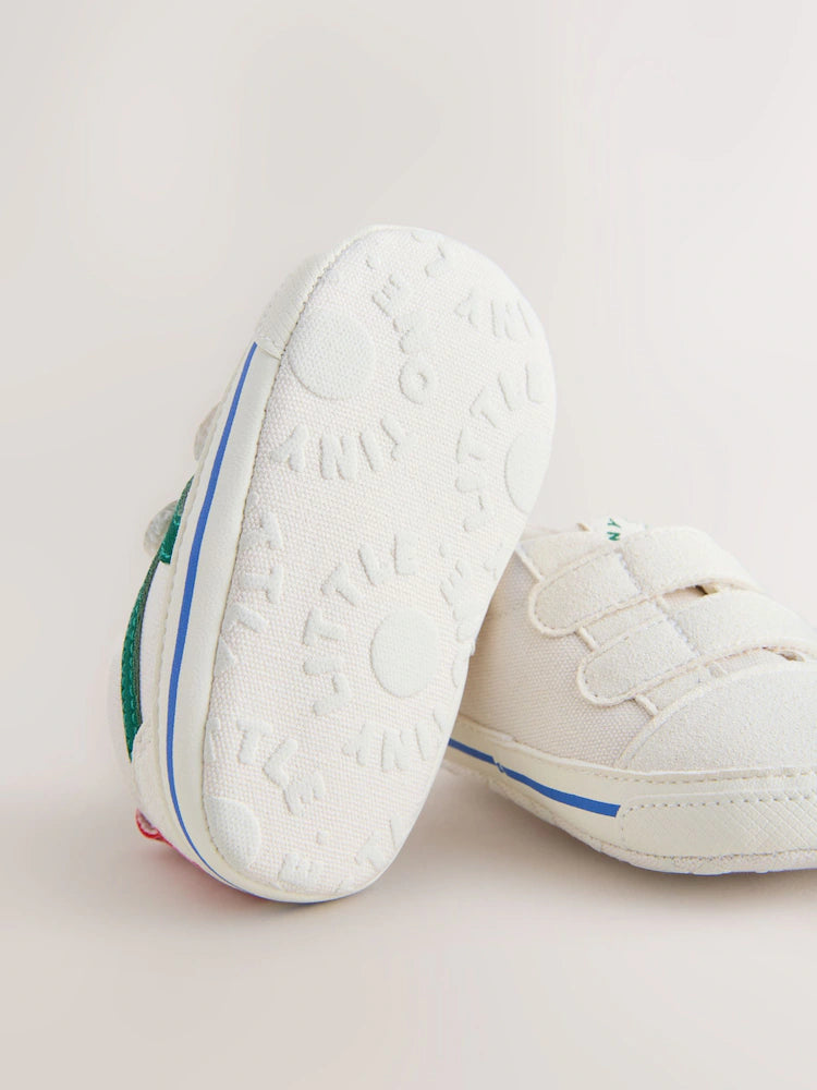 White/Green Touch Fastening Baby Trainers (0-2mths)