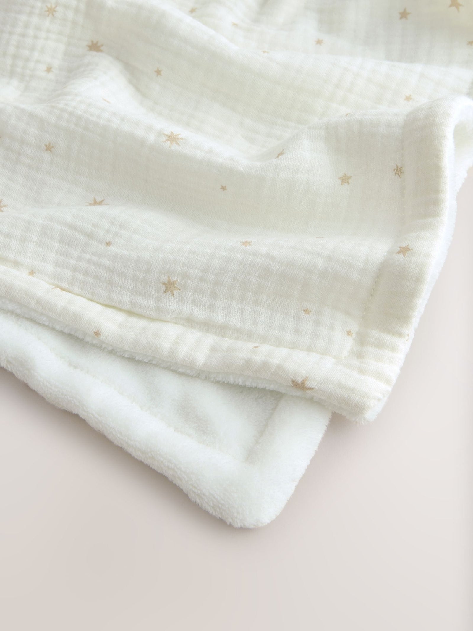 Neutral Delicate Star Muslin Baby Fleece Blanket