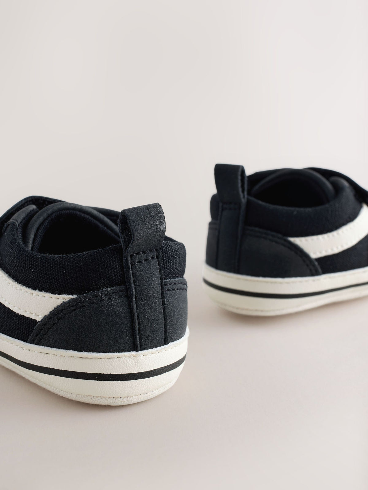 Black Touch Fastening Baby Trainers (0-2mths)