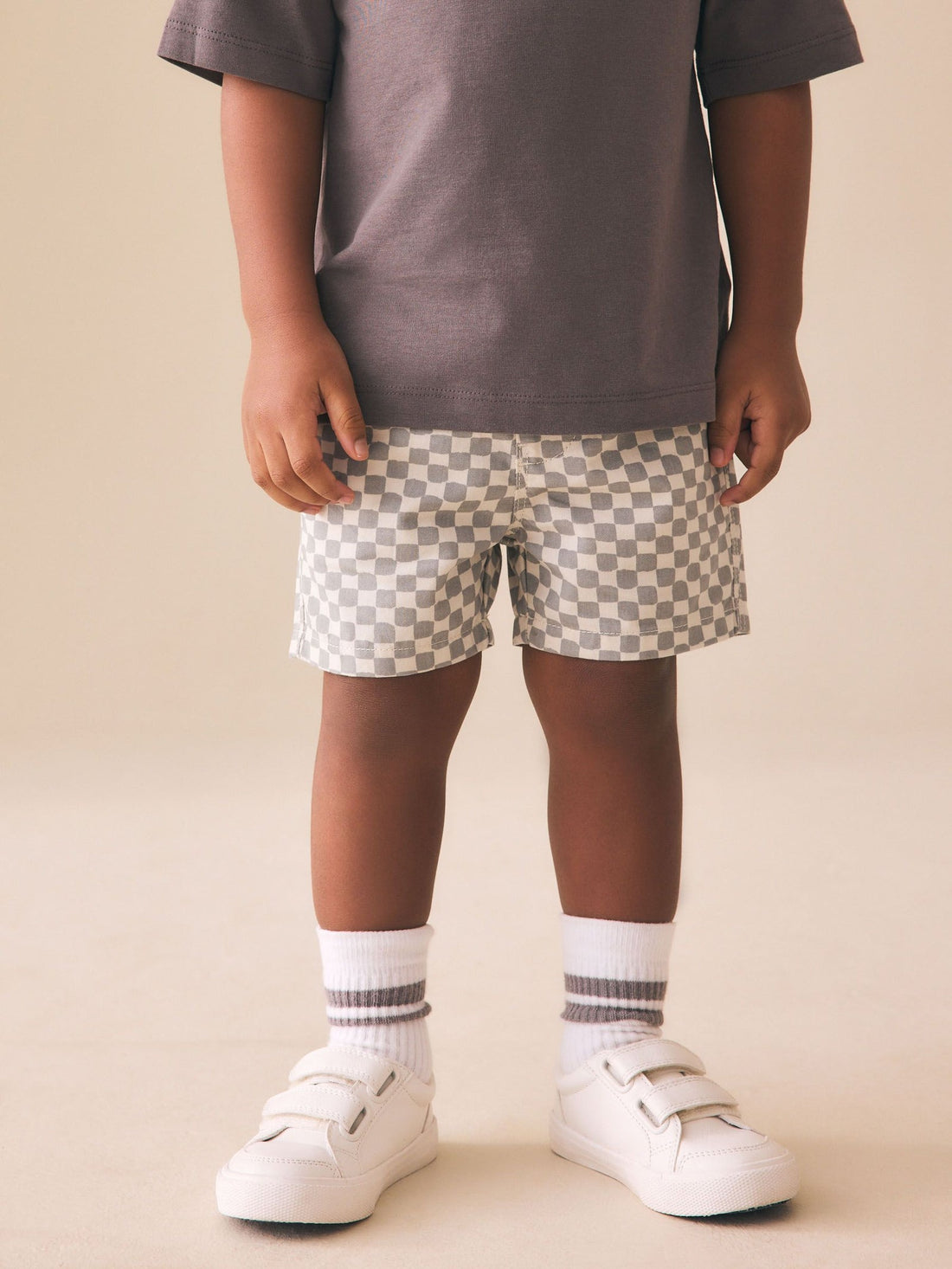Neutral Checkerboard Pull On Shorts (3mths-7yrs)