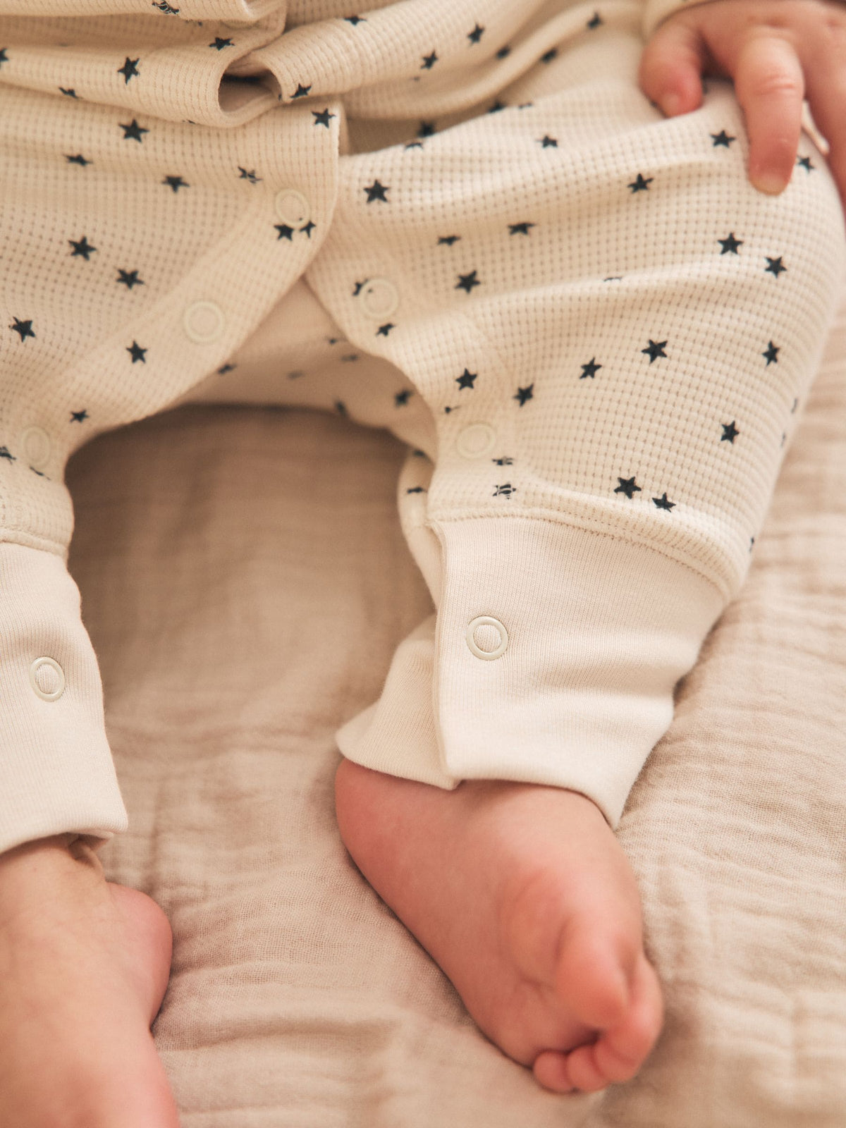 Monochrome Waffle Baby Sleepsuits 3 Pack (0mths-3yrs)