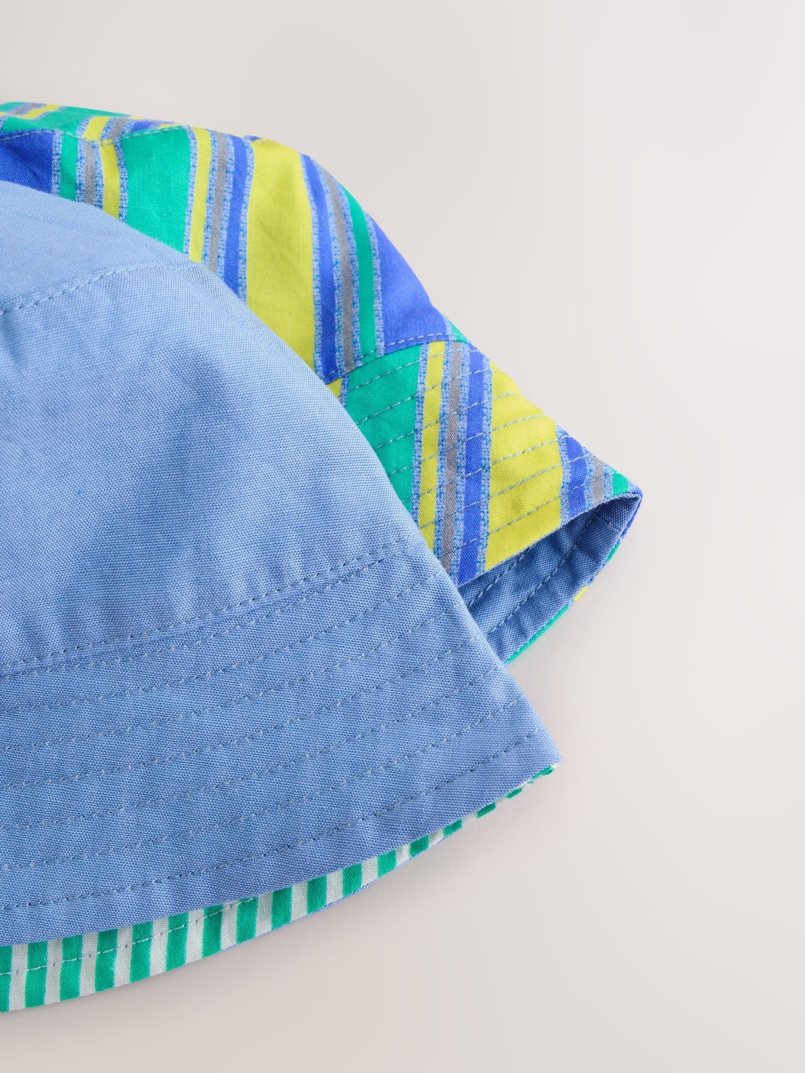 Green Stripe / Dog embroidery Baby Bucket Hats 2 Pack (0mths-2yrs)