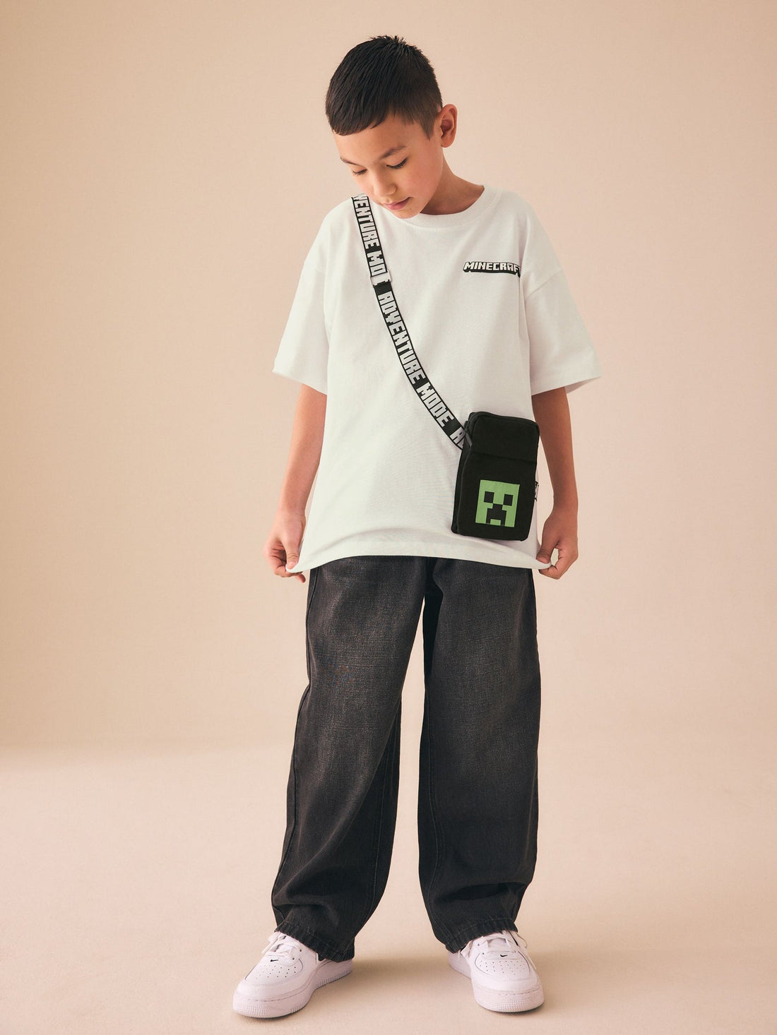 Stone Minecraft Bag T-Shirt (3-16yrs)
