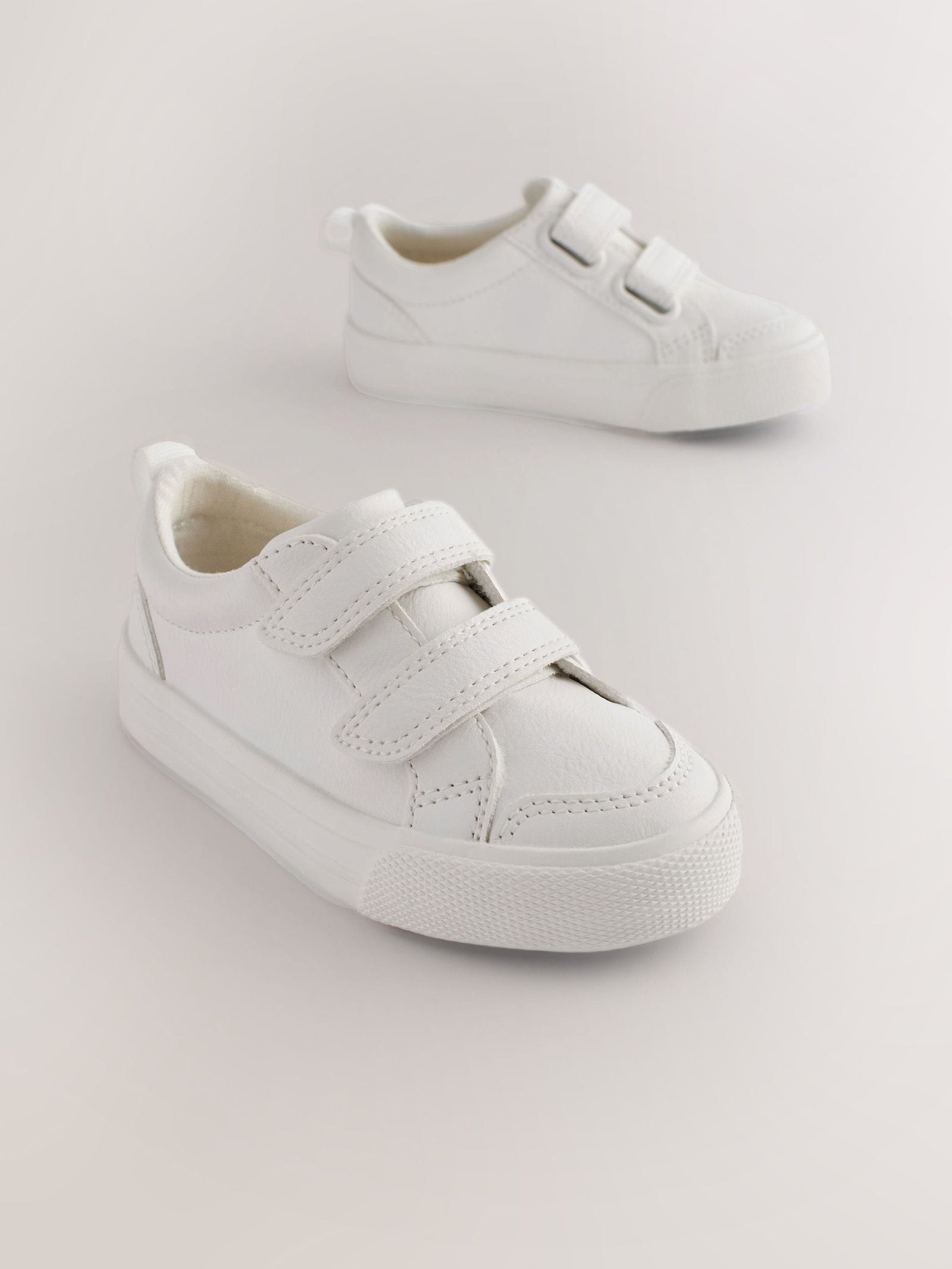 White Standard Fit (F) Two Strap Touch Fastening Trainers