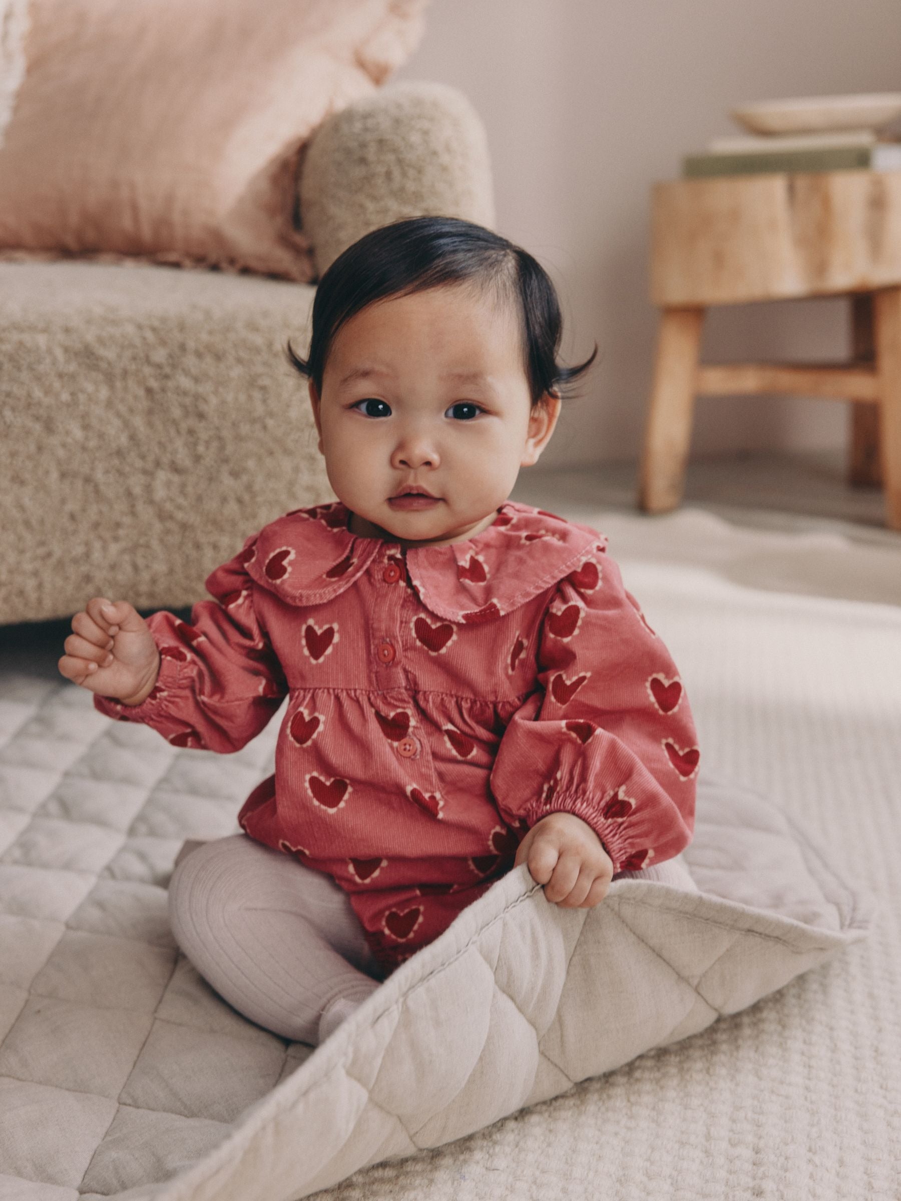 Red/Pink Heart Baby Bloomer Rompers Set 2 Piece with Tights (0mths-3yrs)