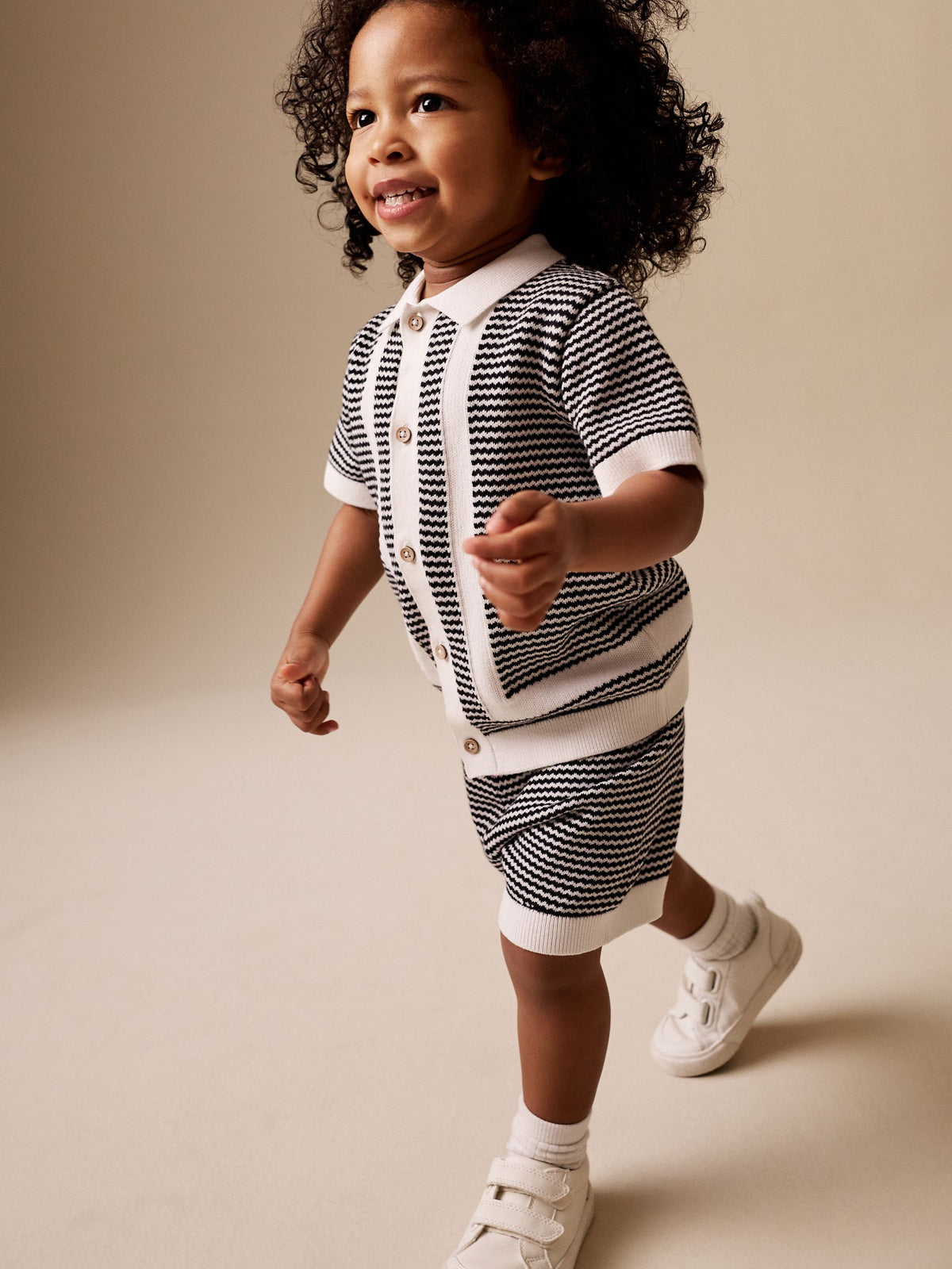 Black/White Knitted Polo Shirt and Shorts Set (3mths-10yrs)
