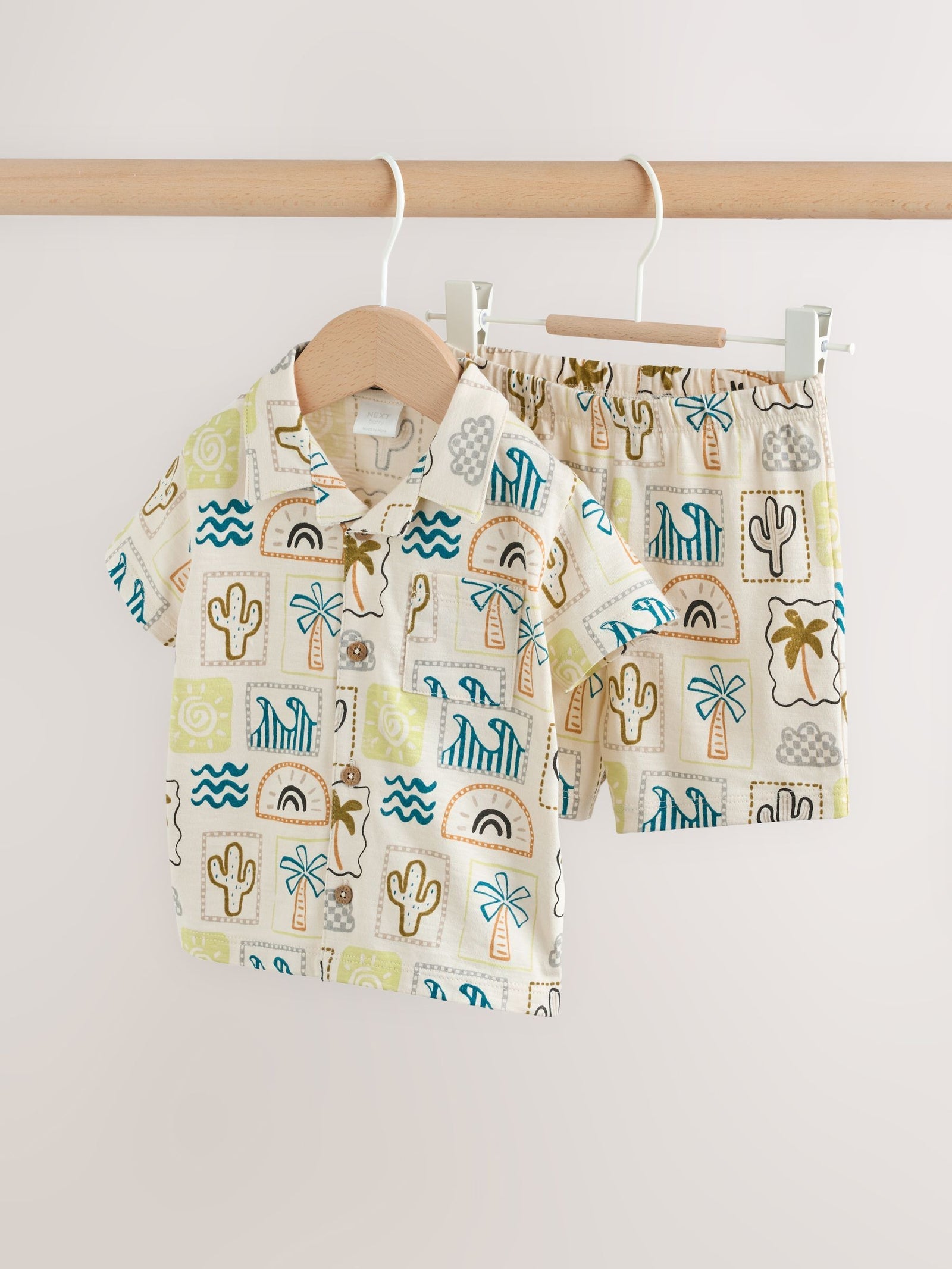 Neutral Palm Print Shirt and Shorts Baby Set (0mths-2yrs)