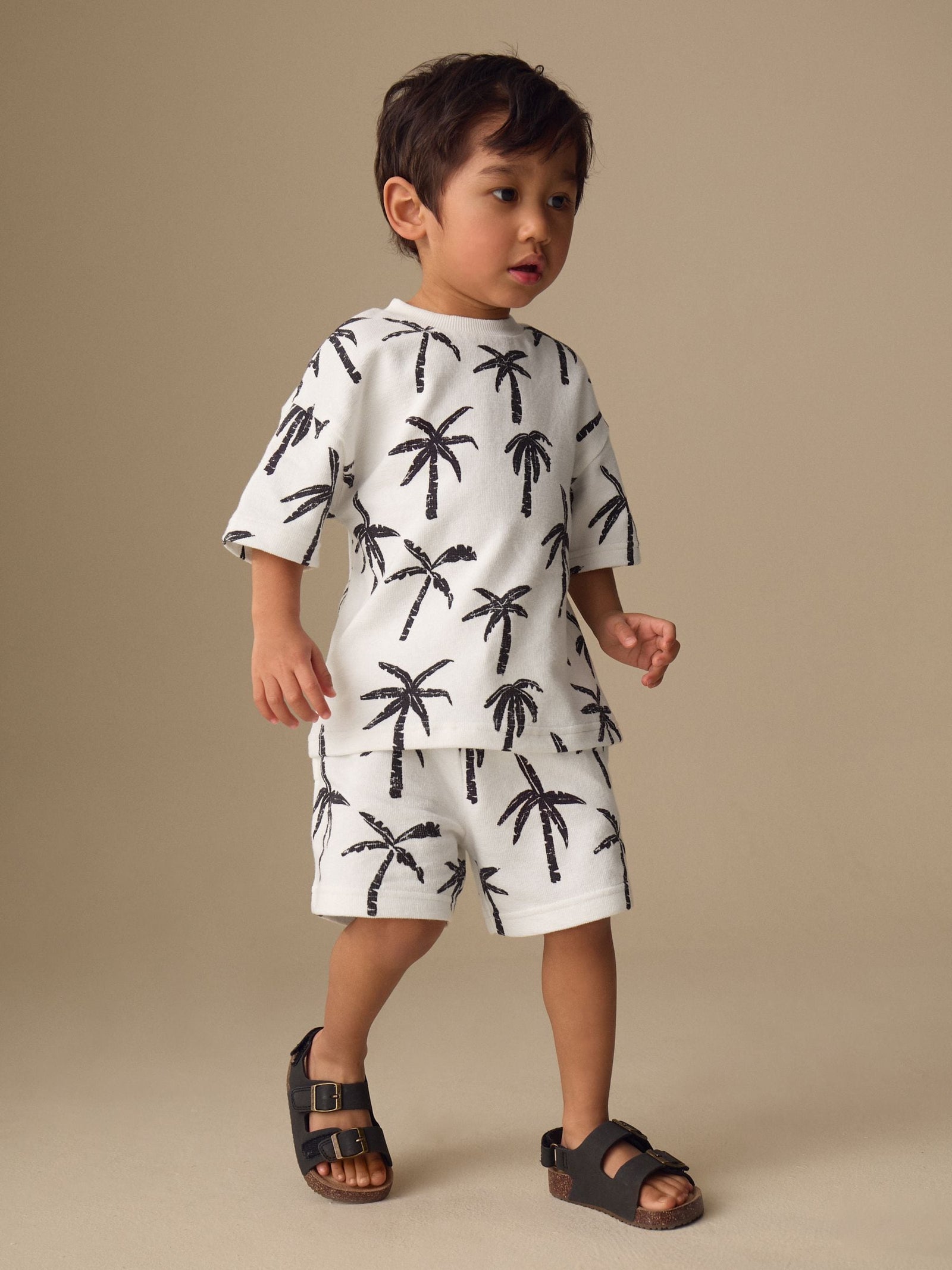 White/Black Palm Trees Short Sleeve All-Over Print T-Shirt and Shorts Set (3mths-7yrs)