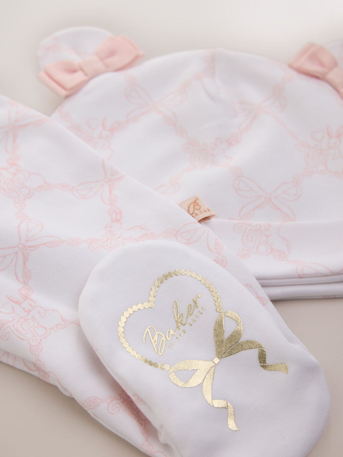 Baker by Ted Baker White/Pink Peplum Frill Sleepsuit & Hat Set