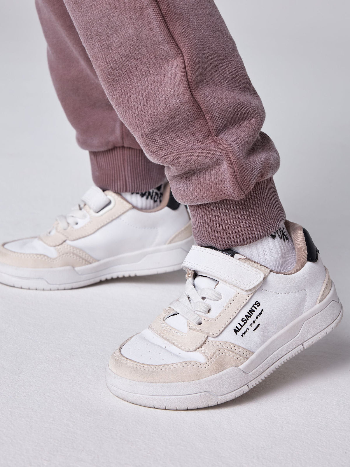 smALLSAINTS Washed Brown Underground Oversized Sweatshirt and Joggers Set