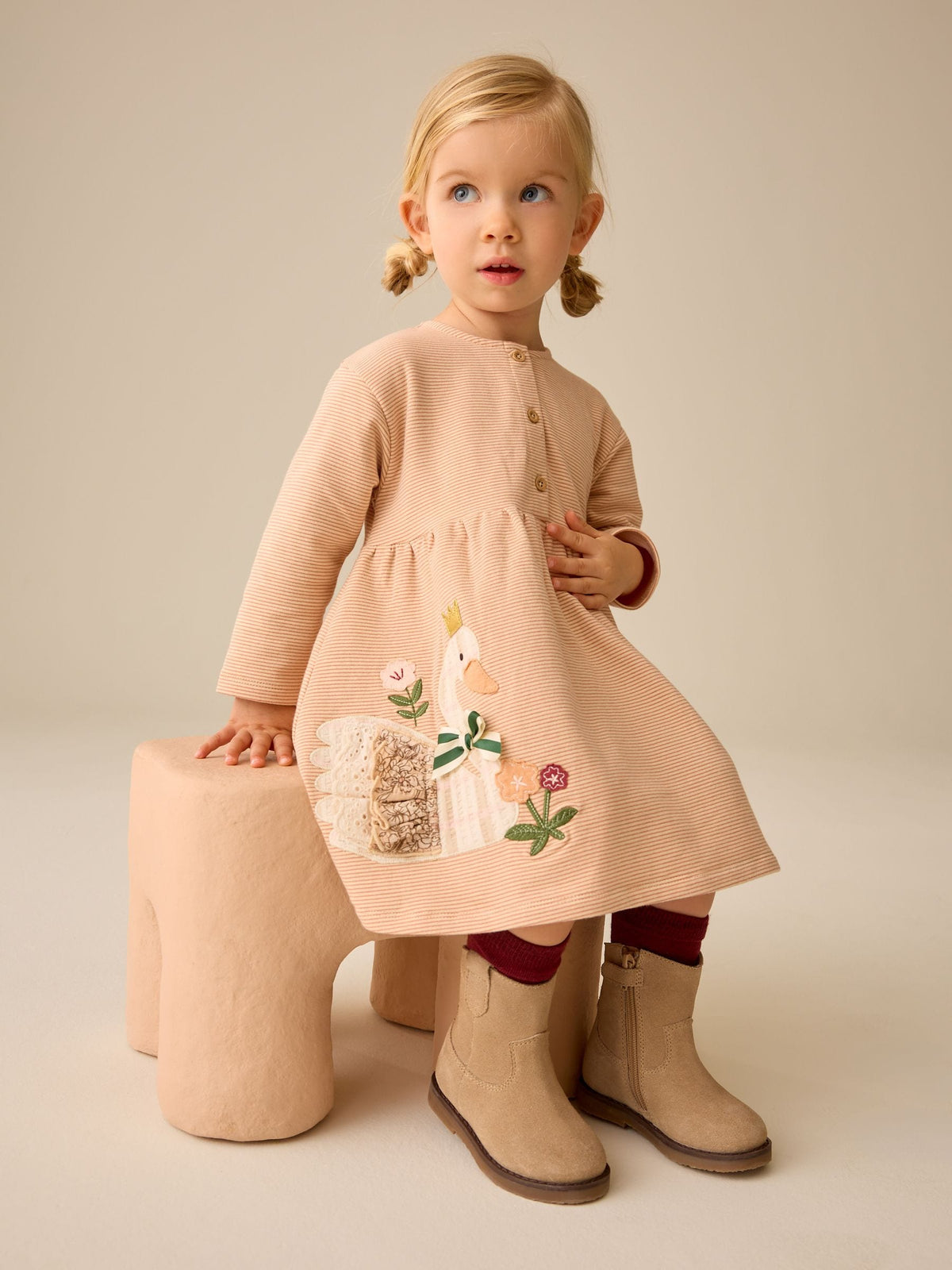 Ecru Emboidered Swan Long Sleeve Dress (3mths-7yrs)
