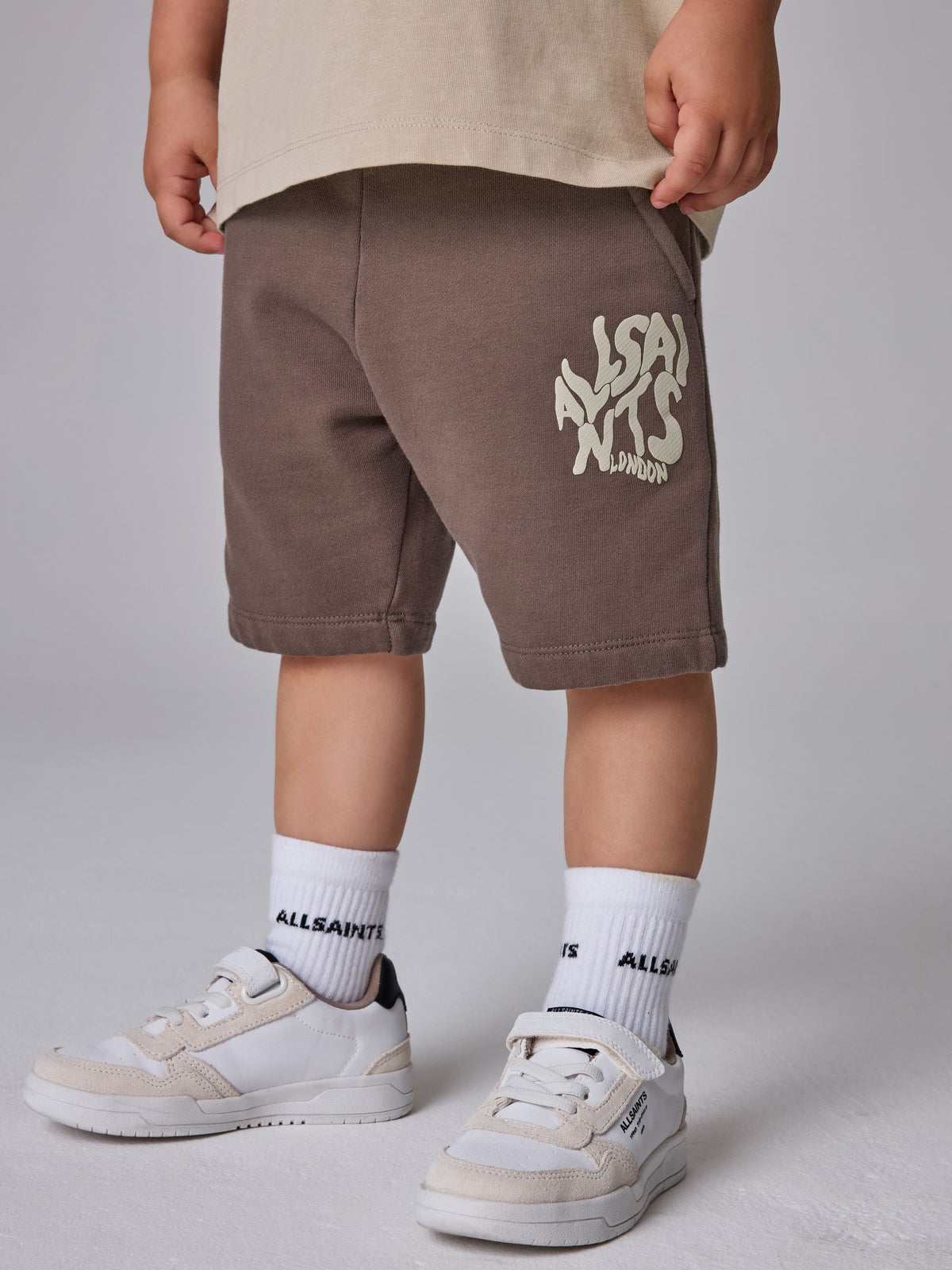 smALLSAINTS Neutral Orlando T-Shirt and Shorts Younger Set