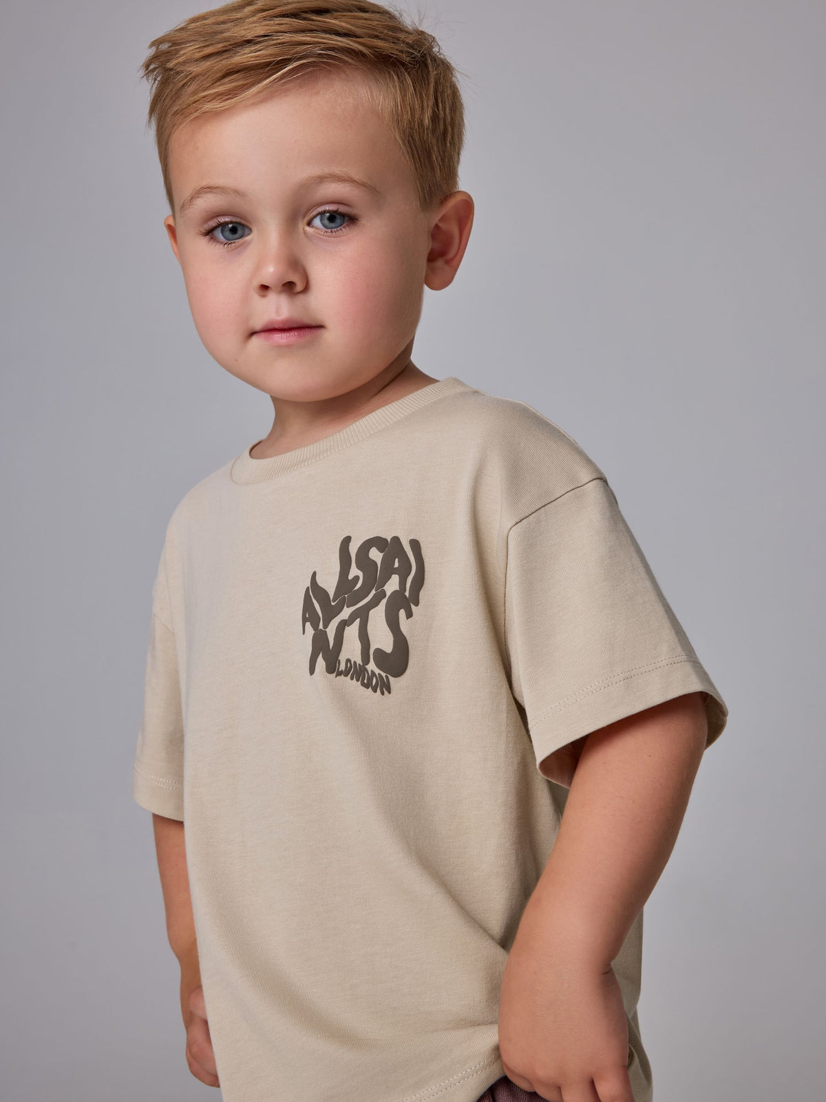 smALLSAINTS Neutral Orlando T-Shirt and Shorts Younger Set