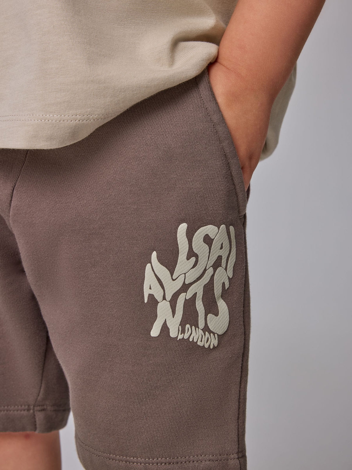 smALLSAINTS Neutral Orlando T-Shirt and Shorts Younger Set