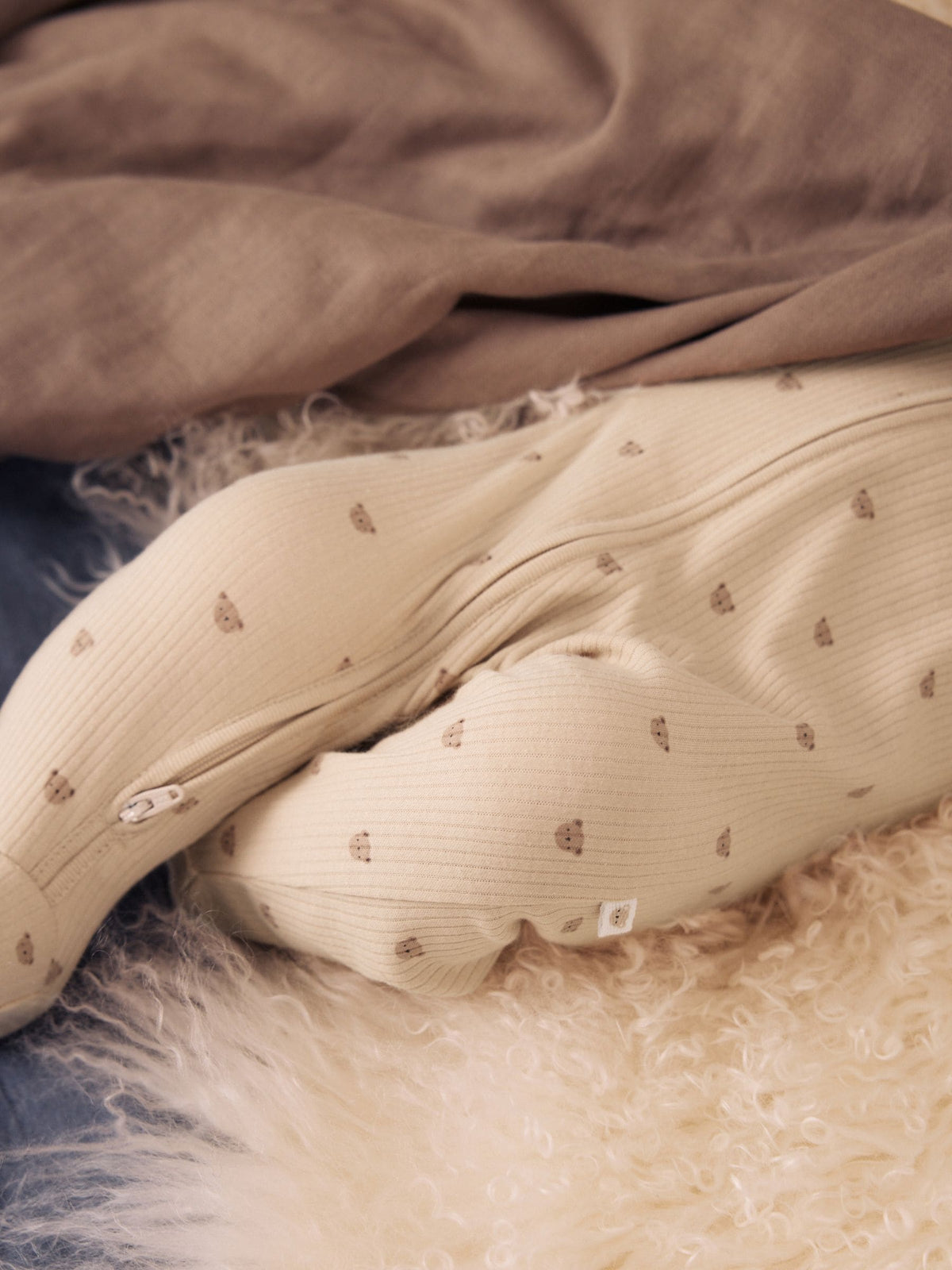 Neutral Brown Bear Two Way Zip Baby Sleepsuits 4 Pack (0mths-2yrs)