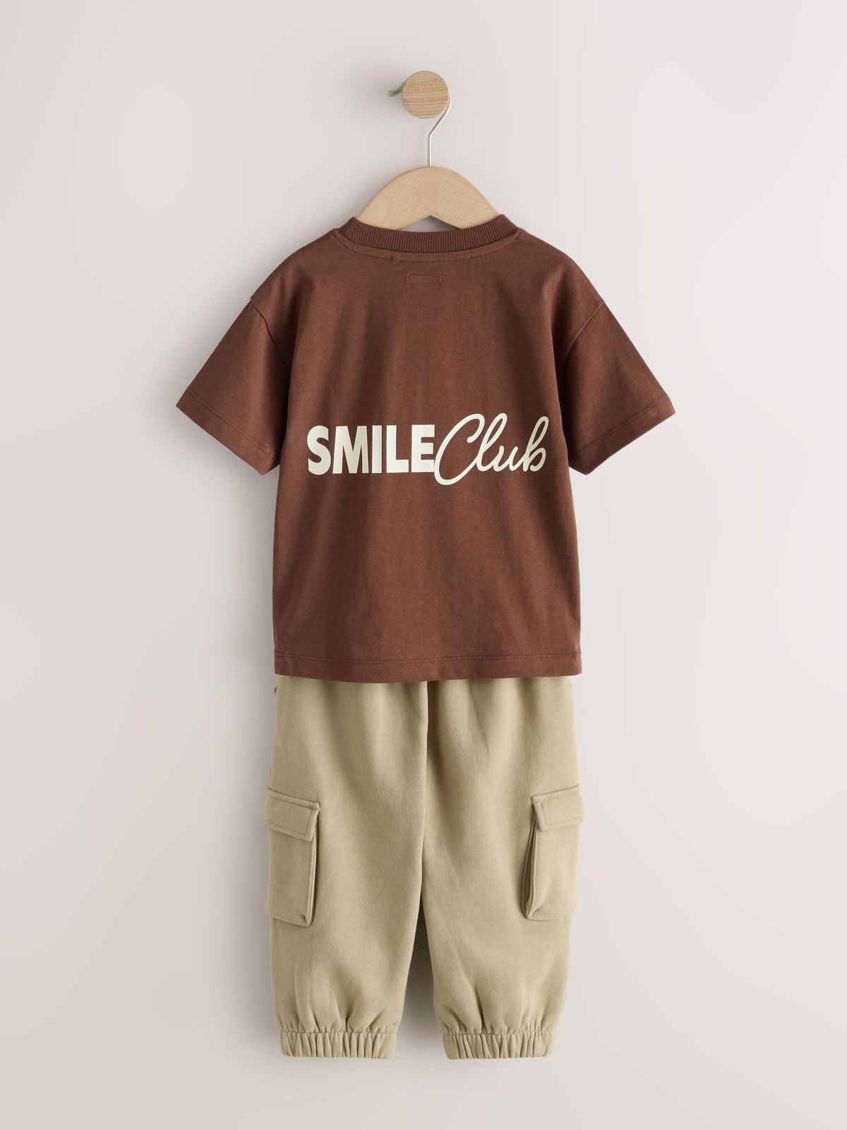 Brown/Cream T-Shirt & Joggers Set 4 Peice (3mths-7yrs)