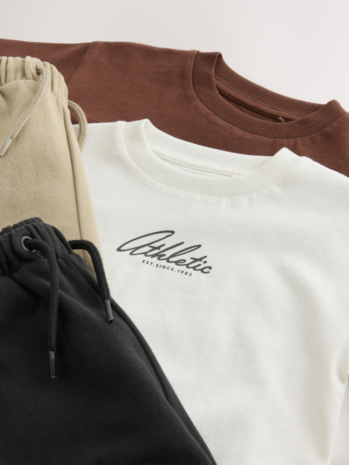 Brown/Cream T-Shirt & Joggers Set 4 Peice (3mths-7yrs)