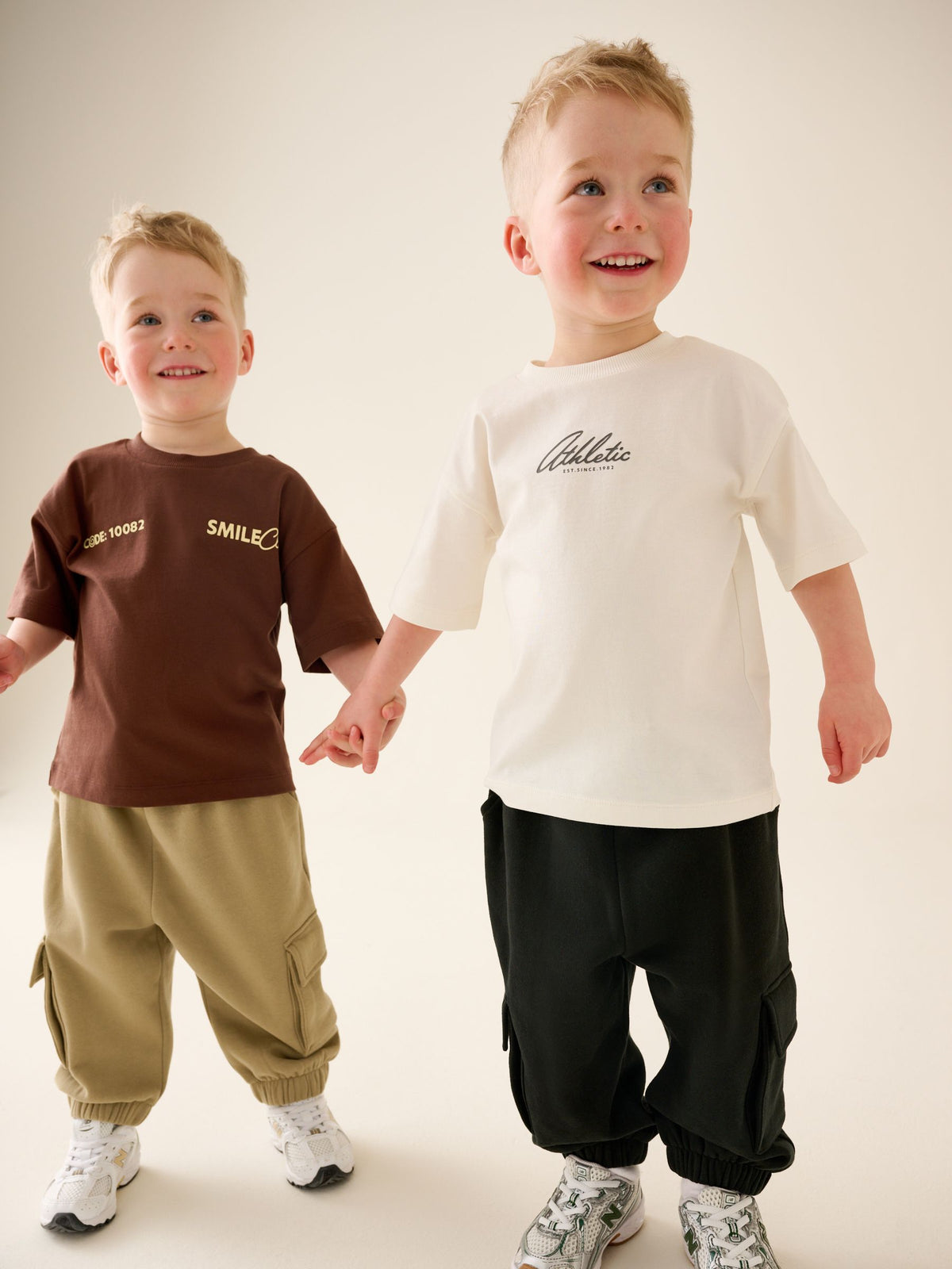 Brown/Cream T-Shirt & Joggers Set 4 Peice (3mths-7yrs)