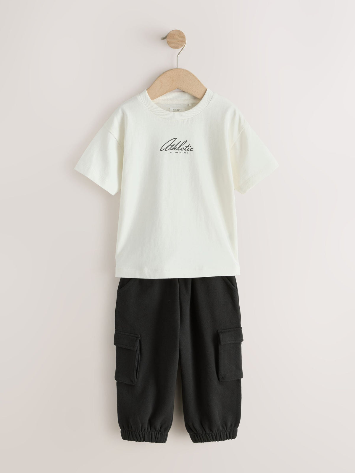 Brown/Cream T-Shirt & Joggers Set 4 Peice (3mths-7yrs)