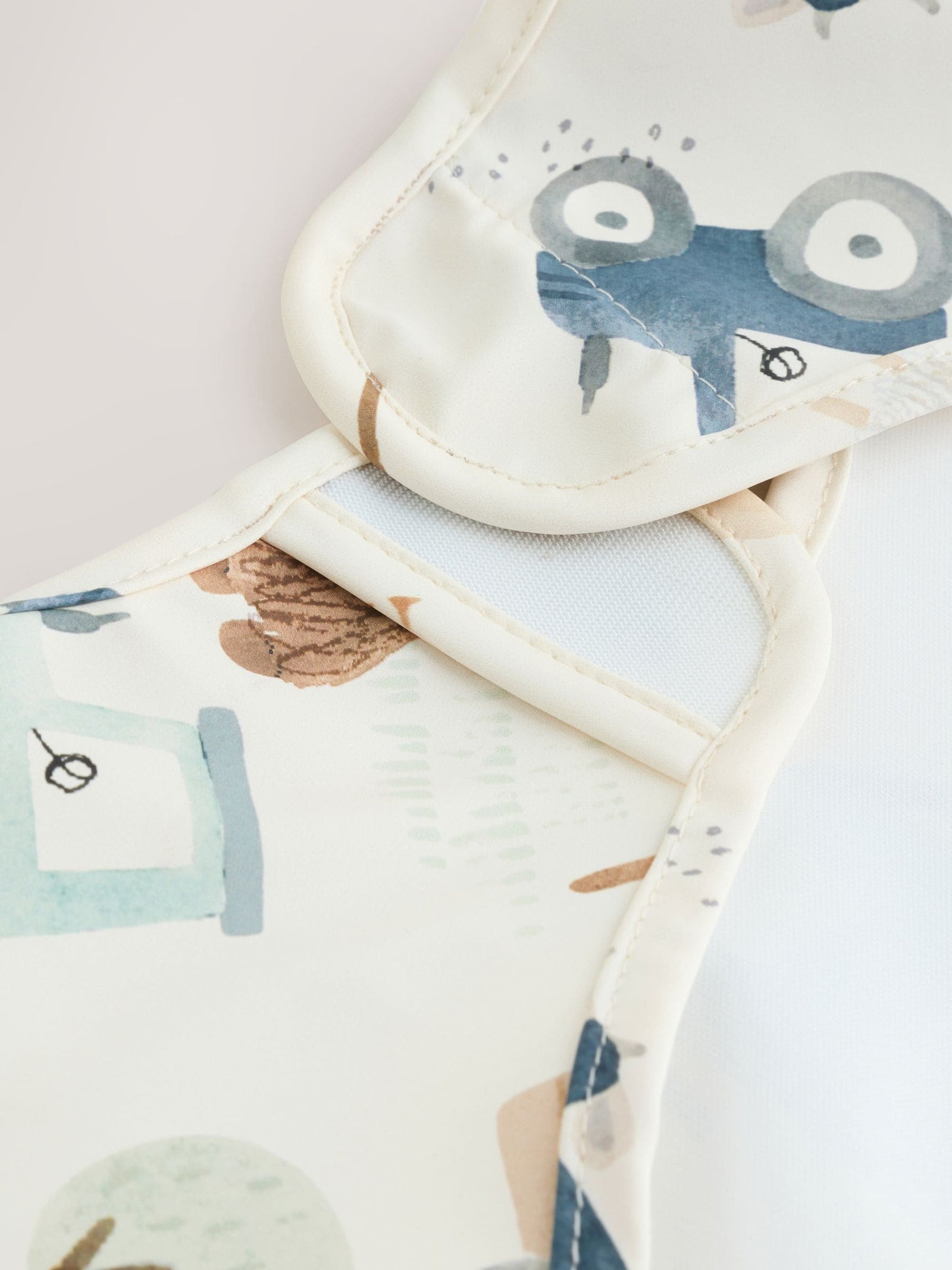 Neutral Weaning And Feeding Sleeved Bib