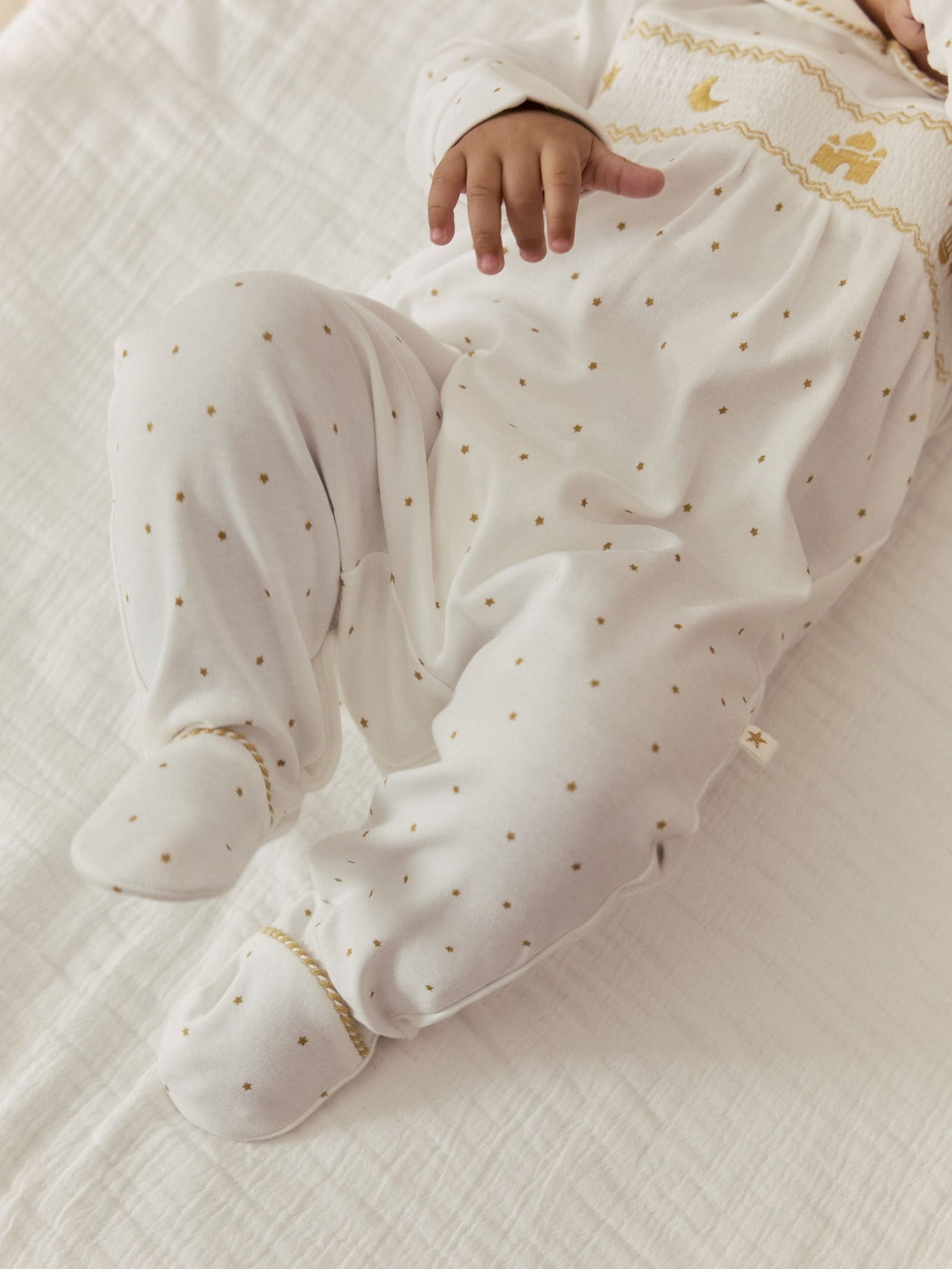 White Collar EID Baby Sleepsuit (0mths-2yrs)