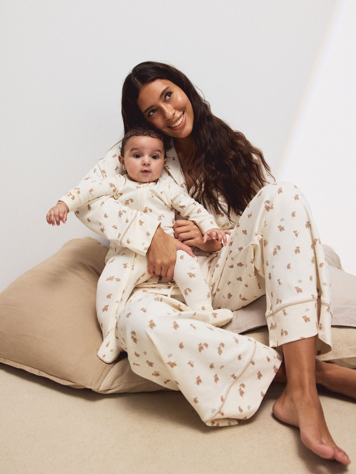Neutral Hamish Two Way Zip Baby Sleepsuits 3 Pack (0-2yrs)