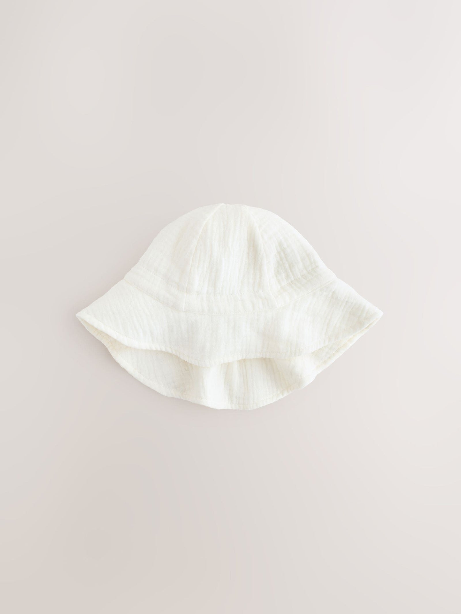 Ecru Woven Crinkle Baby Bucket Hat (0mths-2yrs)