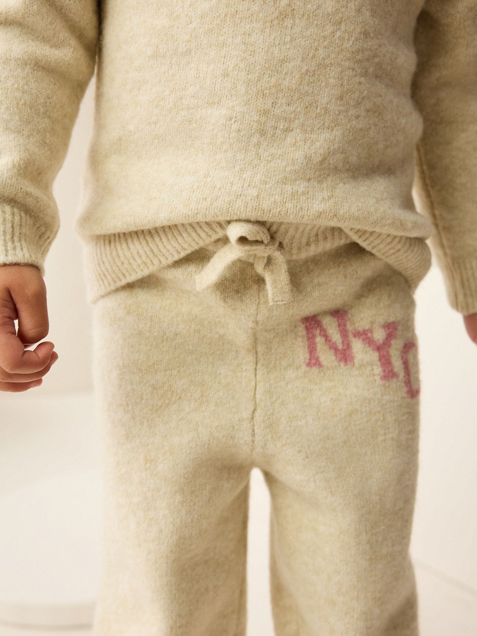 Oatmeal Cosy NYC Knitted Set (3mths-7yrs)