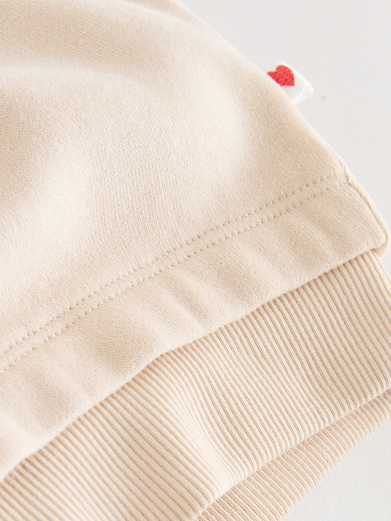 Neutral/Red Heartbreaker Sweatshirt and Leggings Baby Set (0mths-2yrs)