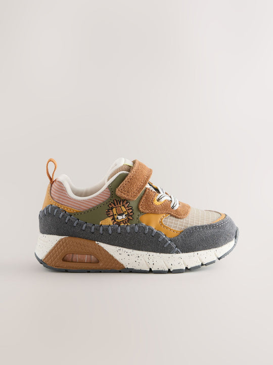 Brown Lion Standard Fit (F) Elastic Lace Trainers