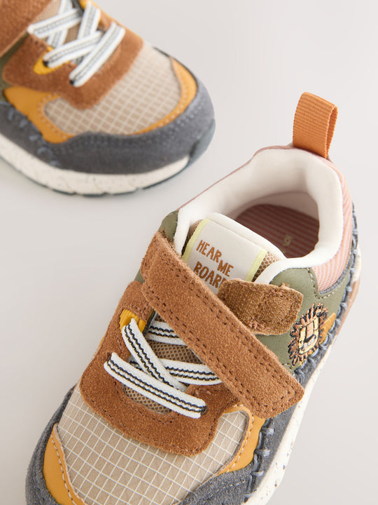 Brown Lion Standard Fit (F) Elastic Lace Trainers