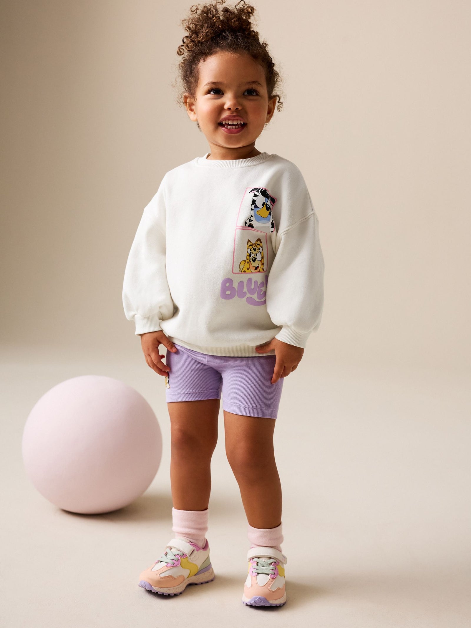 Cream Bluey Shorts Set (12mths-7yrs)