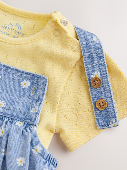 Denim Blue Daisy Dungaree and Bodysuit Baby 2 Piece Set (0mths-3yrs)
