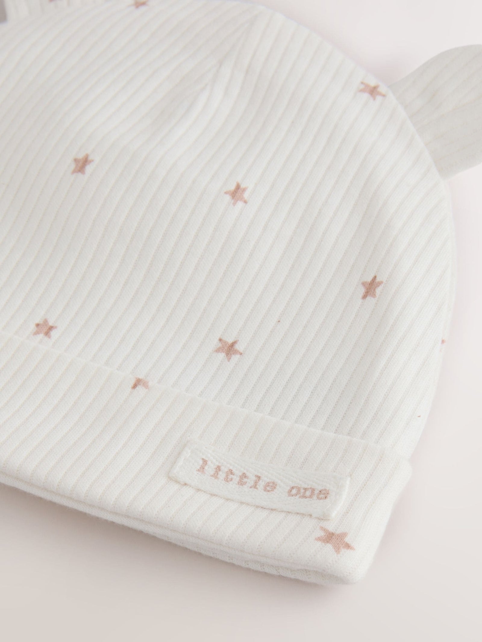 Cream Baby Sleepsuit and Hat Set (0-9mths)