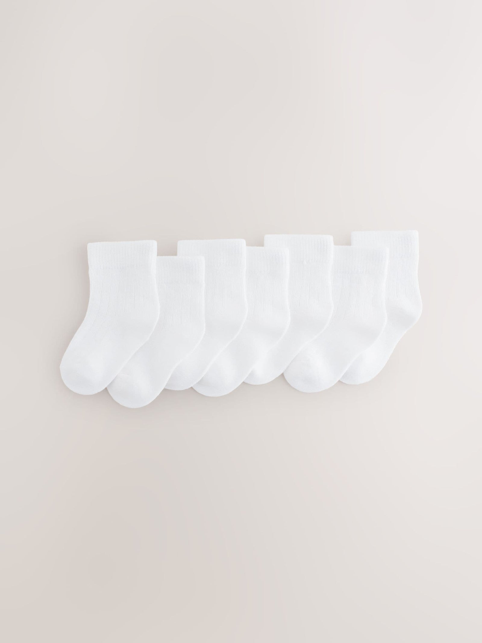 White 7 Pack Baby Socks (0mths-2yrs)