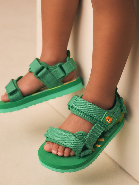 Green Standard Fit (F) Touch Fastening Trekker Walking Sandals