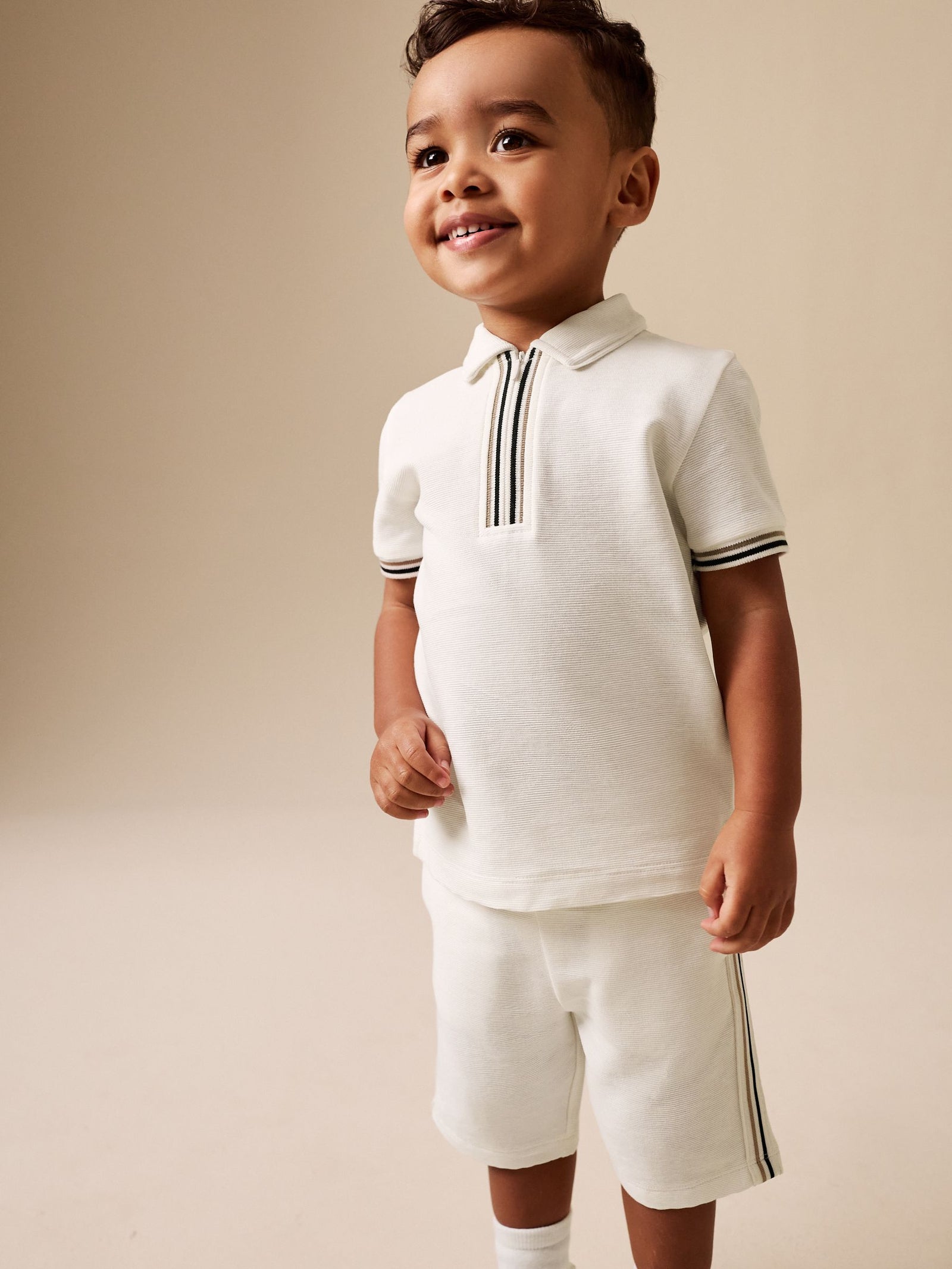 White Zip Neck Short Sleeve Polo Shirt And Shorts Set (3mths-7yrs)