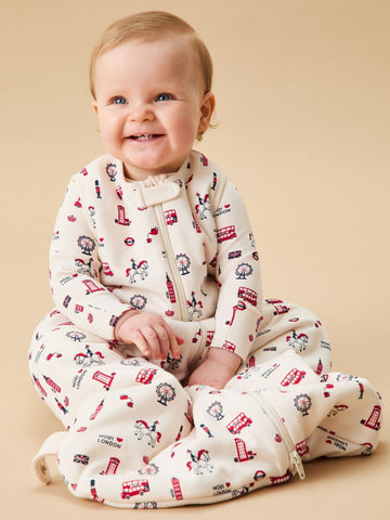 MORI Cream London Print Supersoft 1.5 Tog Sleeping Bag Front Zip