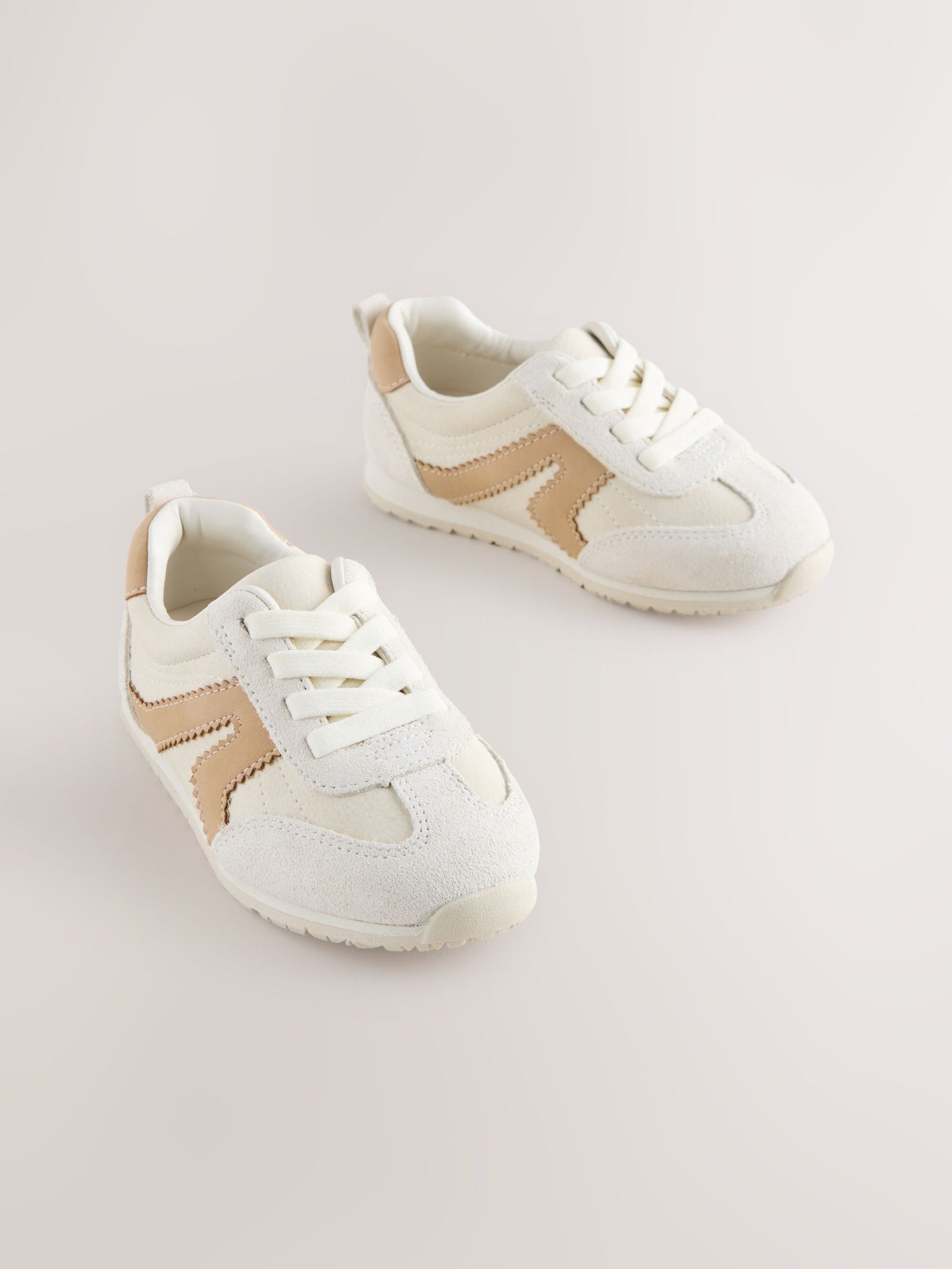 Neutral Standard Fit (F) Elastic Lace Trainers