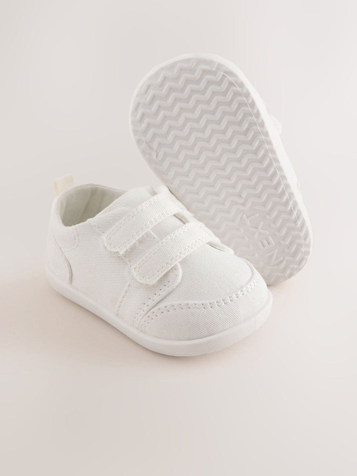 White Touch Fastening Baby Crawler Trainers (0-2mths)