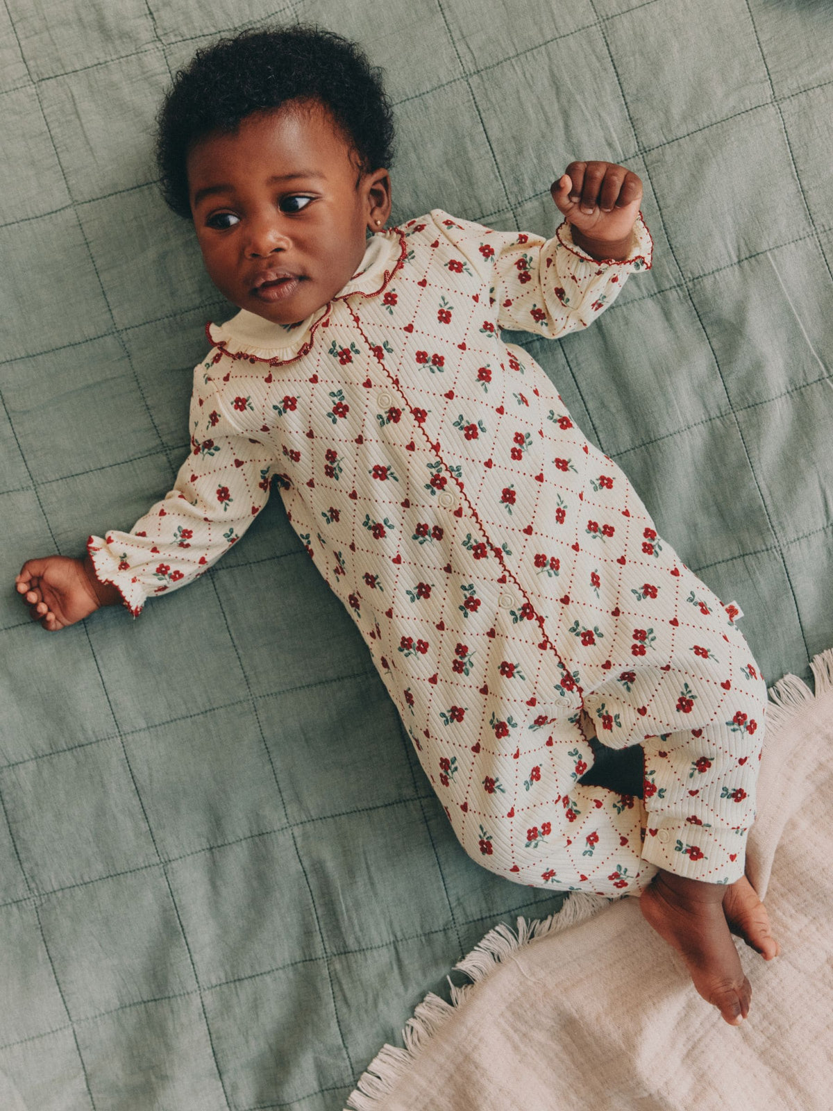 Berry Floral Collar Baby Sleepsuits 3 Pack (0mths-2yrs)