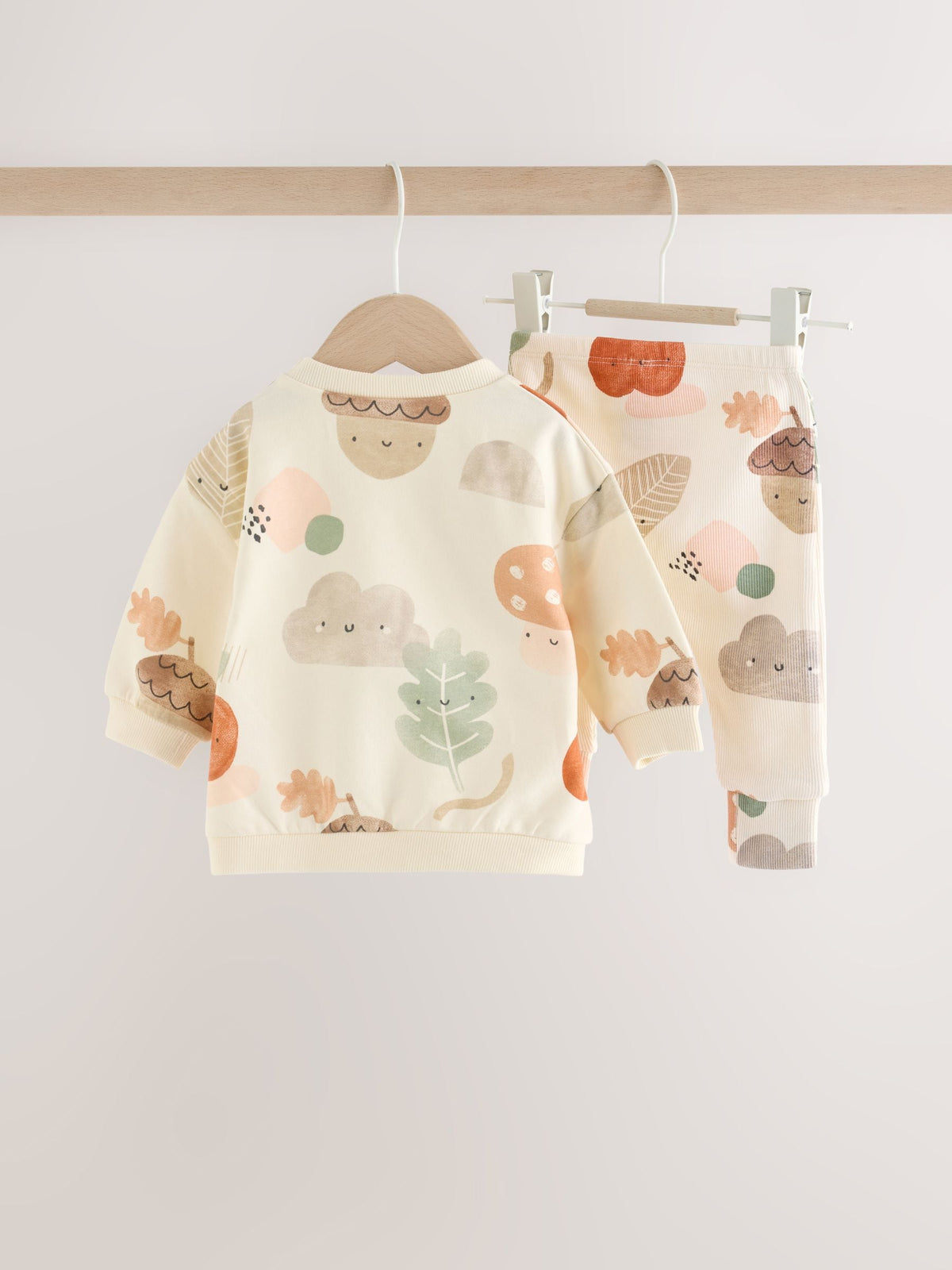 Neutral Autumn Print Sweatshirt and Leggings Baby Set (0mths-2yrs) (0mths-2yrs)