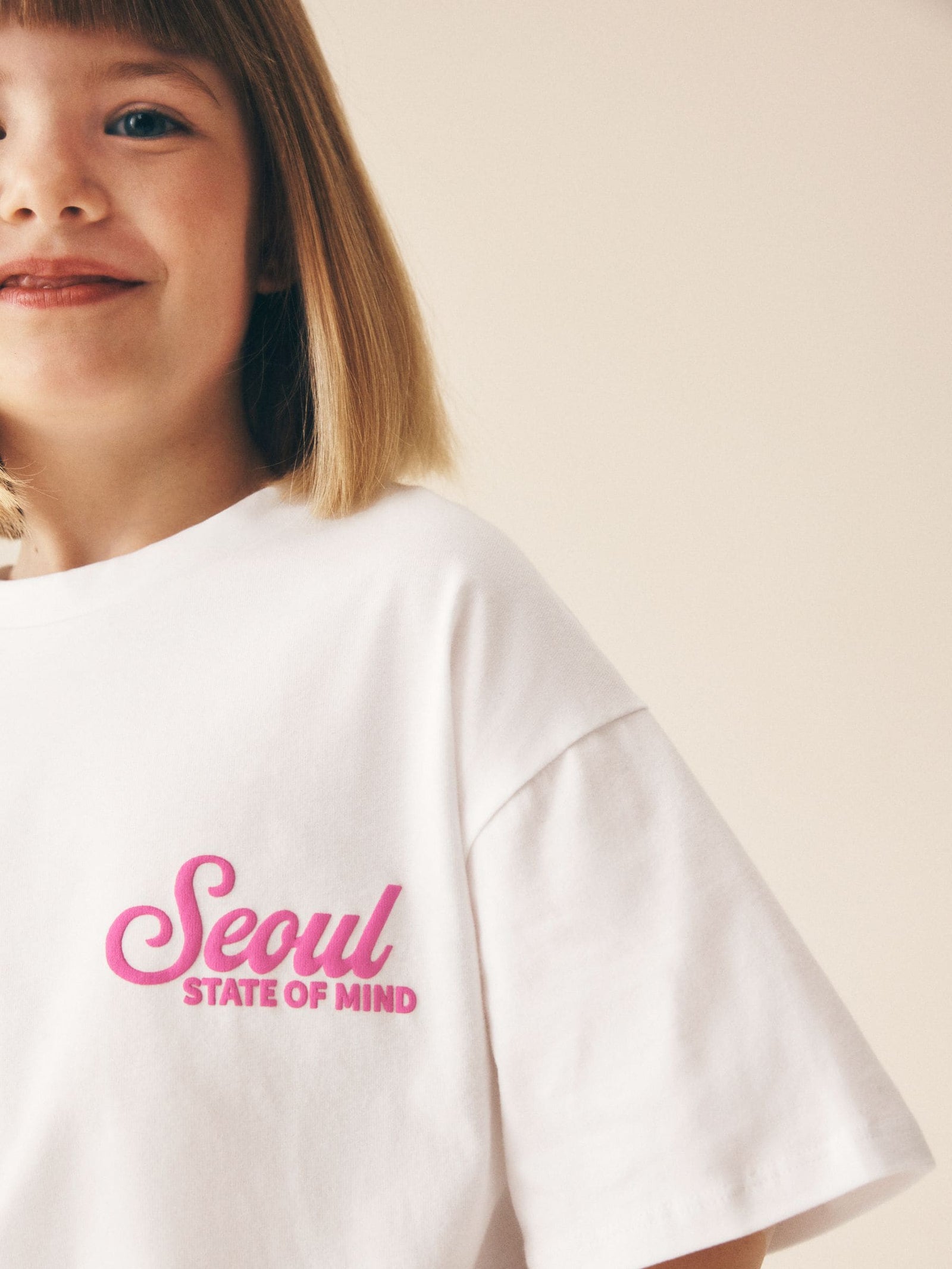 White Oversized Graphic Print T-Shirt (3-16yrs)